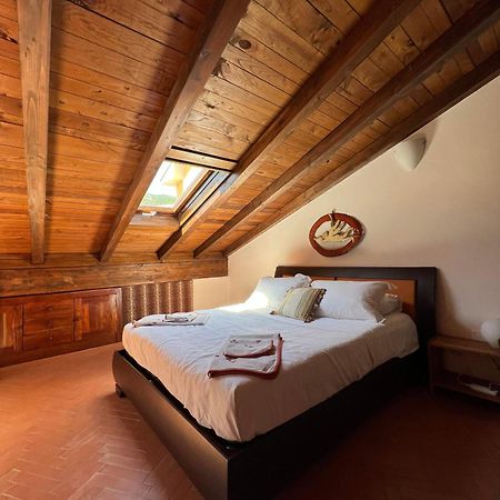 Casa Boru - A Beautiful Fully Restored Spacious House With Fantastic Views Calice al Cornoviglio المظهر الخارجي الصورة