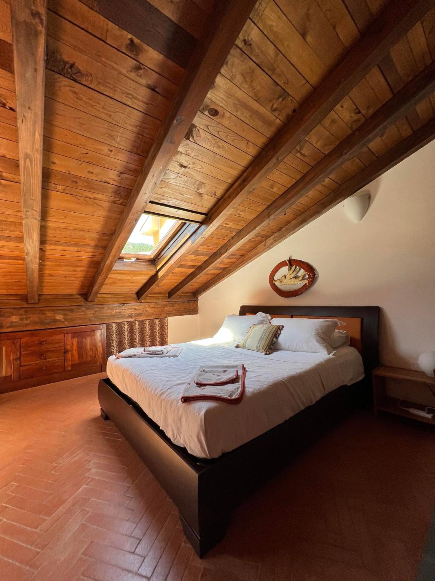 Casa Boru - A Beautiful Fully Restored Spacious House With Fantastic Views Calice al Cornoviglio المظهر الخارجي الصورة