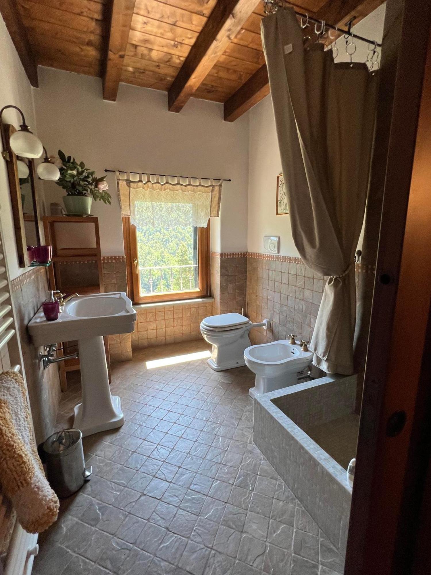 Casa Boru - A Beautiful Fully Restored Spacious House With Fantastic Views Calice al Cornoviglio المظهر الخارجي الصورة