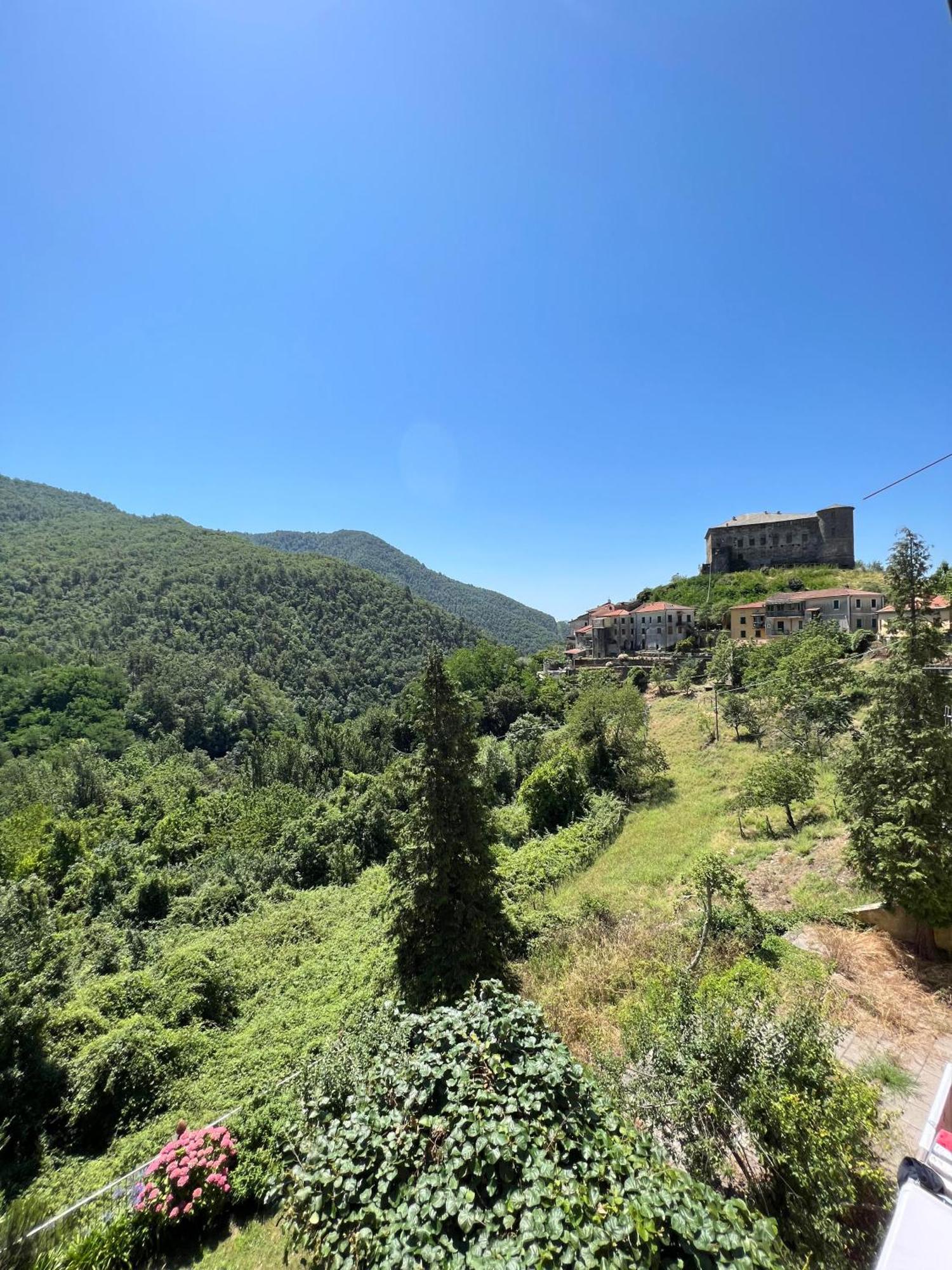 Casa Boru - A Beautiful Fully Restored Spacious House With Fantastic Views Calice al Cornoviglio المظهر الخارجي الصورة
