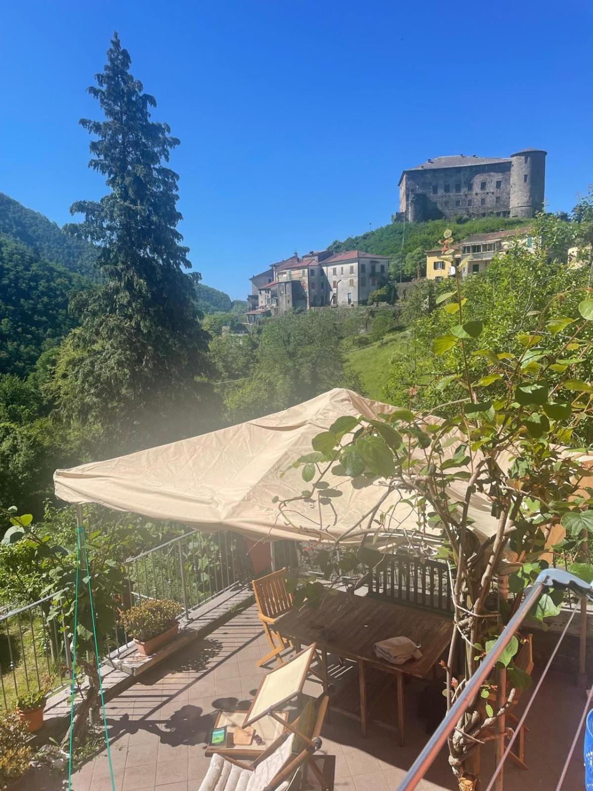 Casa Boru - A Beautiful Fully Restored Spacious House With Fantastic Views Calice al Cornoviglio المظهر الخارجي الصورة